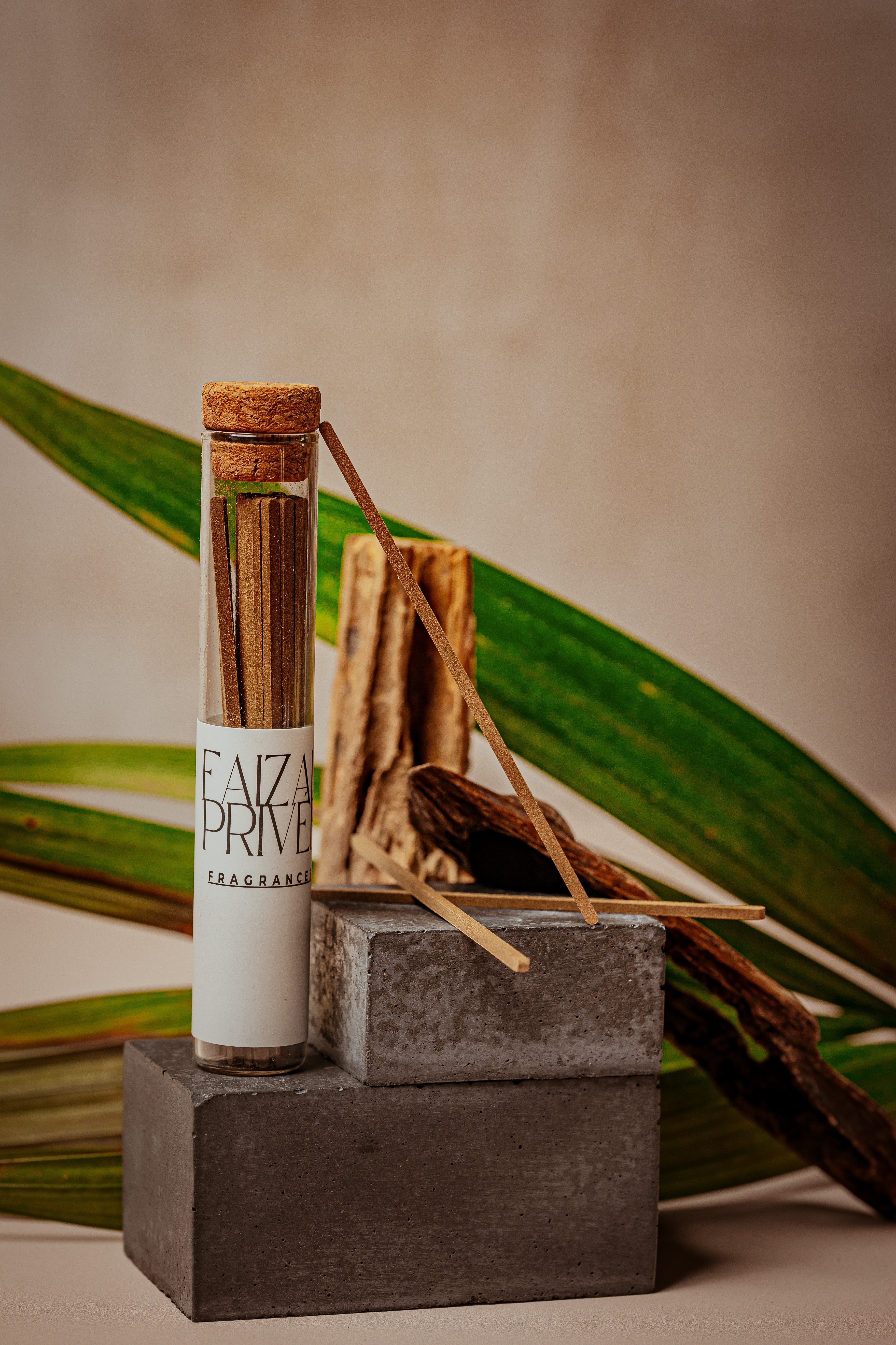 Red Soil + Kinam incense (9g)